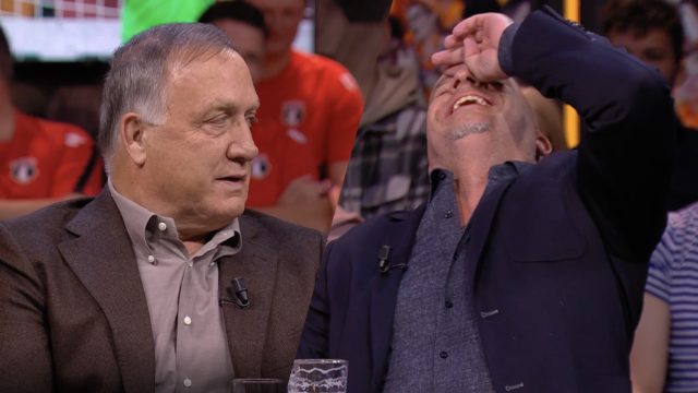 Andy lacht om verspreking Advocaat: 'Peter Gillissen?'
