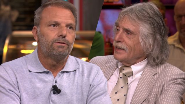 Johan Derksen tegen Maurice Steijn: 'Jouw zoon is slecht behandeld door Robin van Persie'