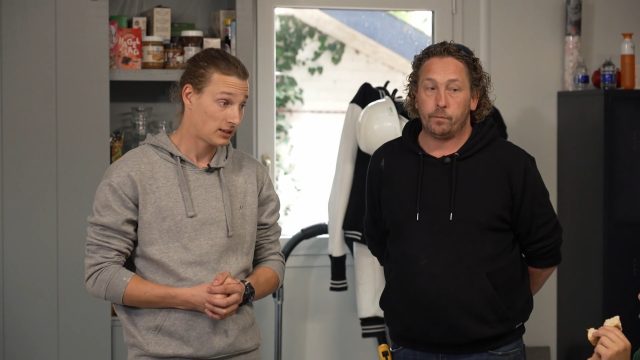 Dominique komt met slecht nieuws