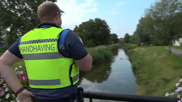 Jongeren slaan op de vlucht voor handhavers
