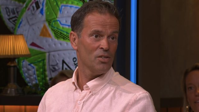 Bas Nijhuis geeft uitleg over nieuwe spelregels in Eredivisie: 'Er komt meer snelheid in het spel'