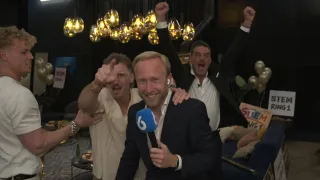 De Bondgenoten wint Gouden Televizier-Ring; deelnemers bestormen Raymond Mens in de loods!