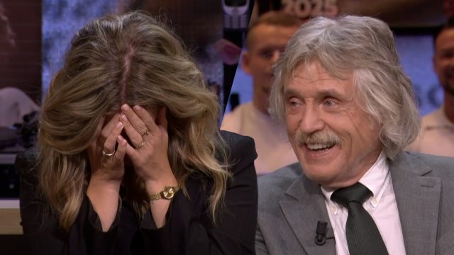 Verloofde Merel Ek slaat handen voor haar gezicht na uitspraak van 'romanticus' Johan Derksen